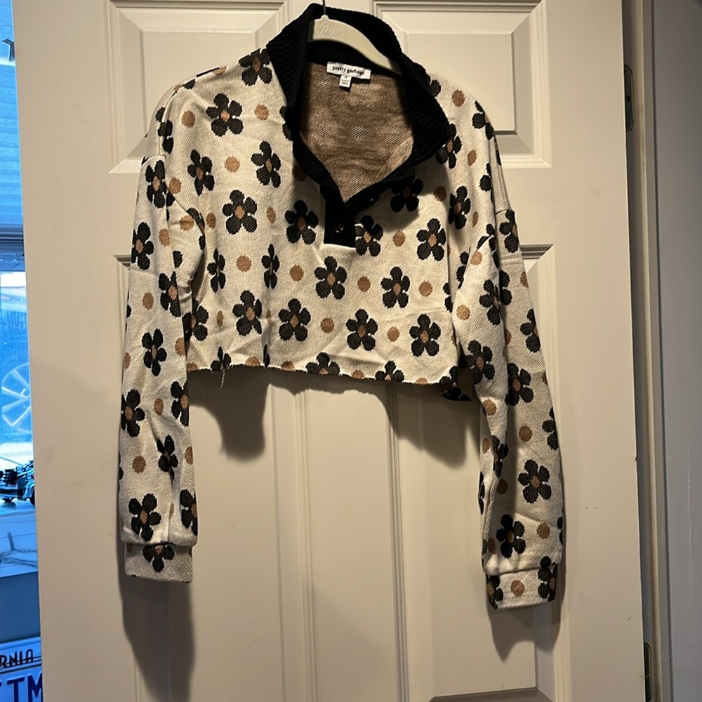 Floral Patterned Two-Piece Set - image 3